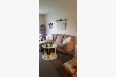 CazenoviaVillage-LivingRoom03