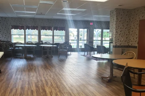 ClintonManor-CommunityRoom01