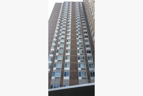 ClintonPlaza-Exterior02