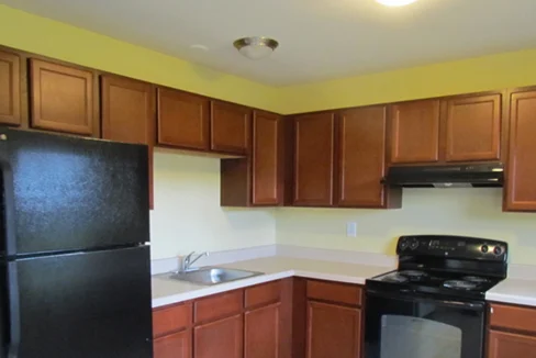 ColonialSquare-Kitchen01