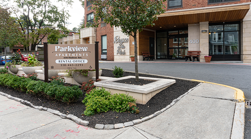 Parkview Apartments Sign