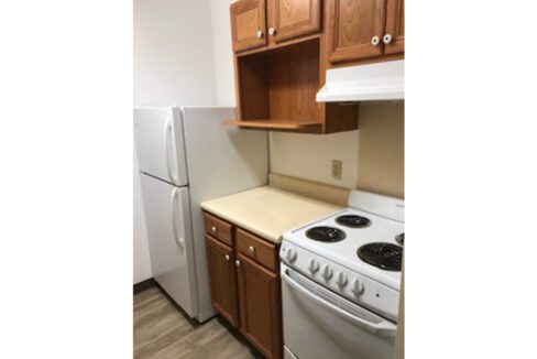 FriendshipHouse-Web20023-Kitchen02