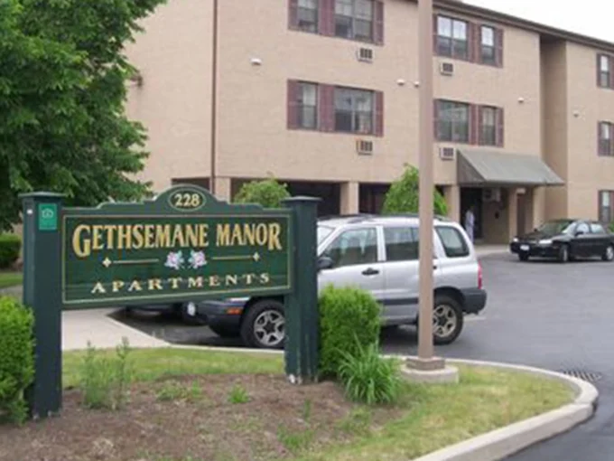 Gethsemane Manor Exterior
