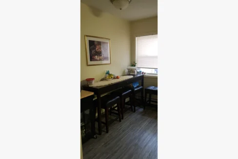 Greenway-DiningRoom01