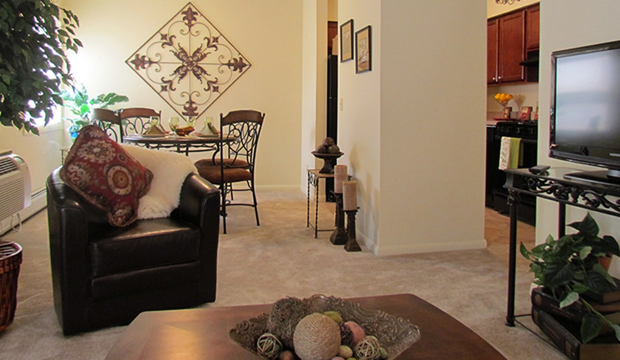 Greenway-LivingRoom02