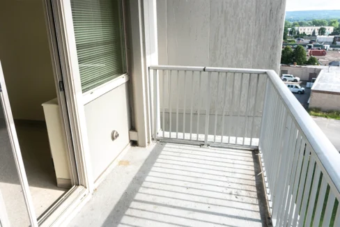 KennedyPlaza-Balcony01