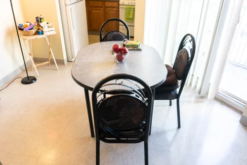 KennedyPlaza-DiningRoom01