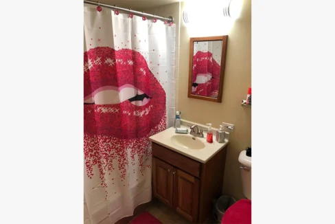 MadisonPlaza-Bathroom01