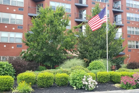 MadisonPlaza-Exterior07