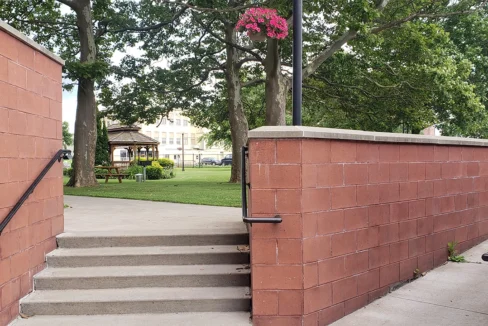 MadisonPlaza-Exterior14