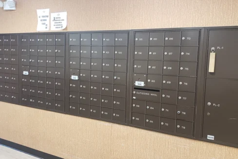 MadisonPlaza-Lobby01