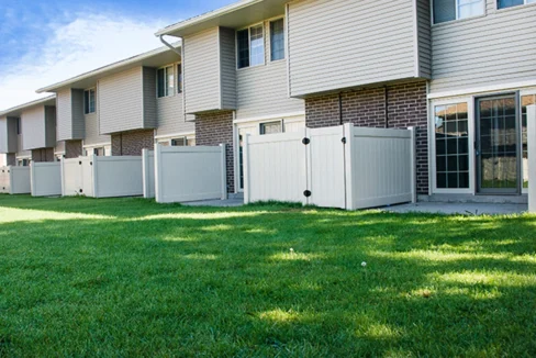 MarinerTowers-Exterior13