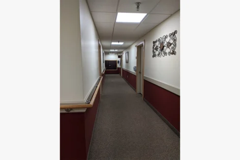 MohawkTerrace-Hall01