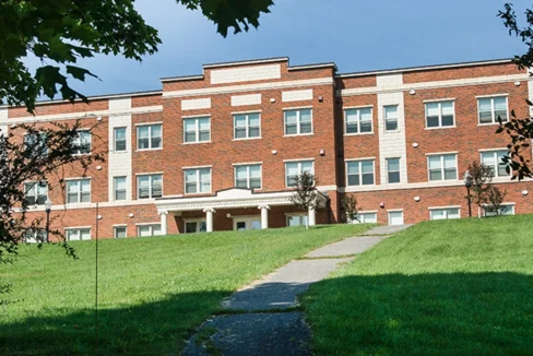 MosesCircle-Exterior03