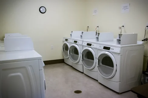 MosesCircle-Laundry01