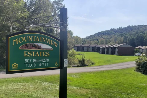 MountainviewEstates-Exterior01