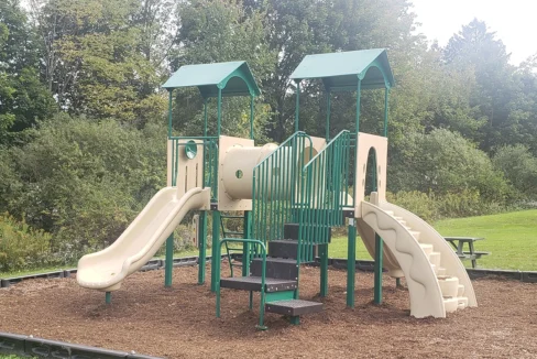 MountainviewEstates-Exterior02