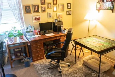 NewYorkMillsSeniorCenter-Bedroom01