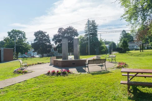 NewYorkMillsSeniorCenter-Exterior10