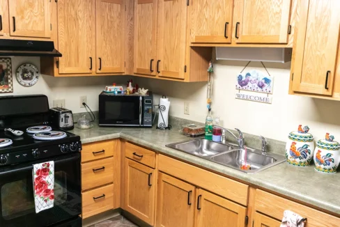 NewYorkMillsSeniorCenter-Kitchen02