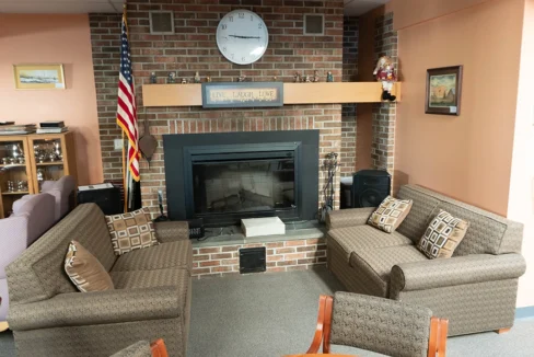 NoyesManor-CommunityRoom02