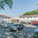 Noyes Manor Exterior