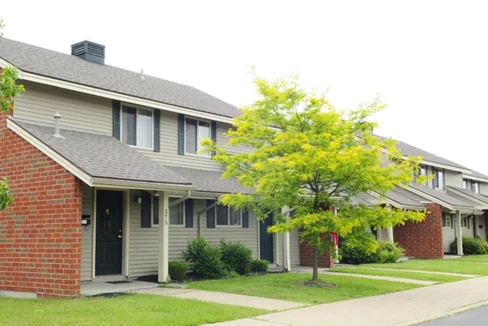 ParkDriveManorTwo-Exterior01