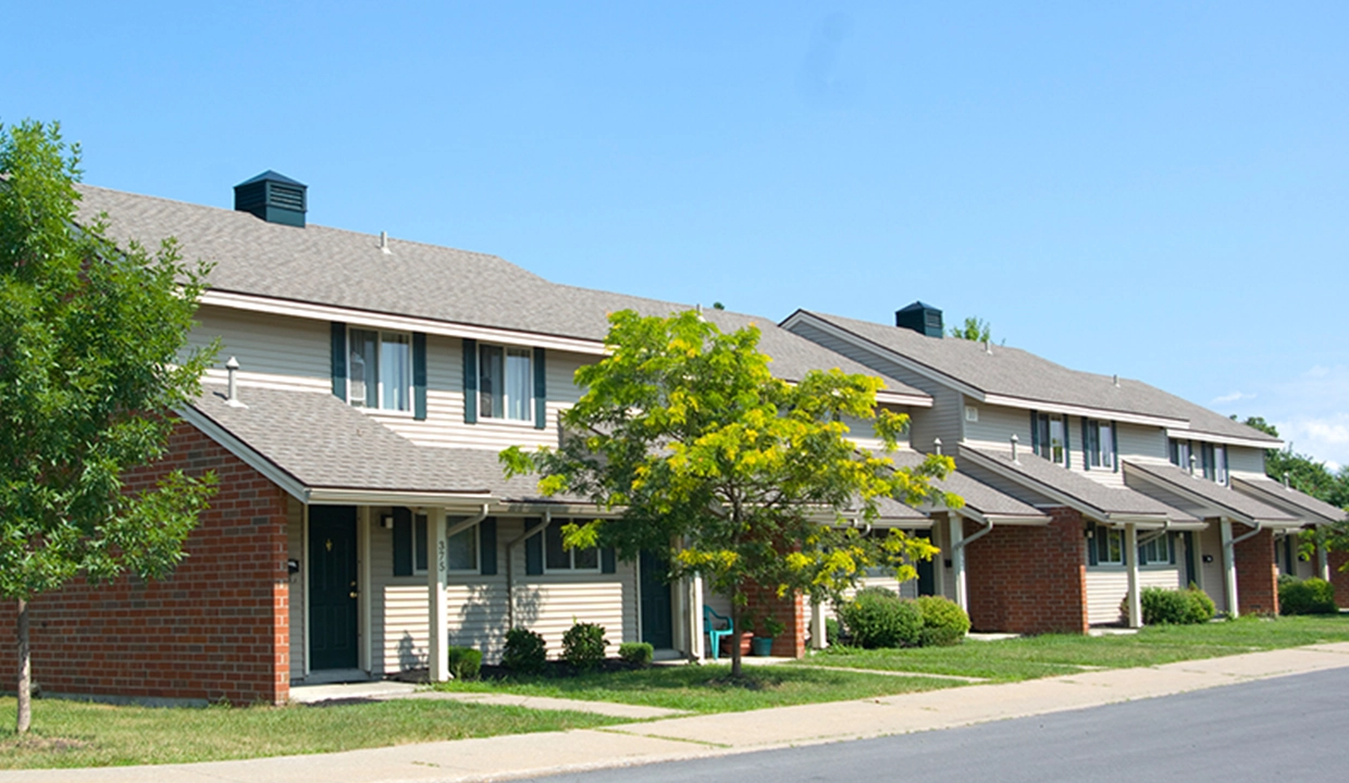 ParkDriveManorTwo-Exterior04