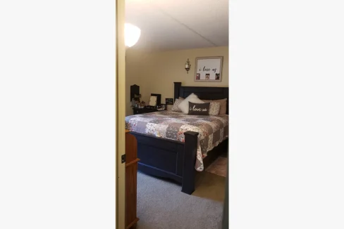 ParkDriveOne-Bedroom01