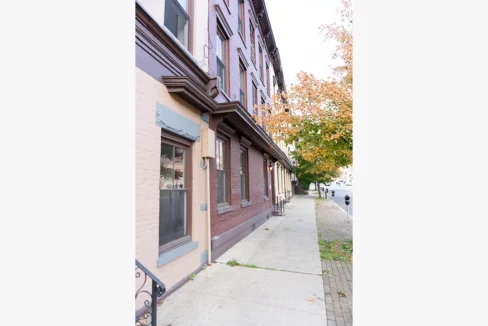 PasturesMansions-Exterior01