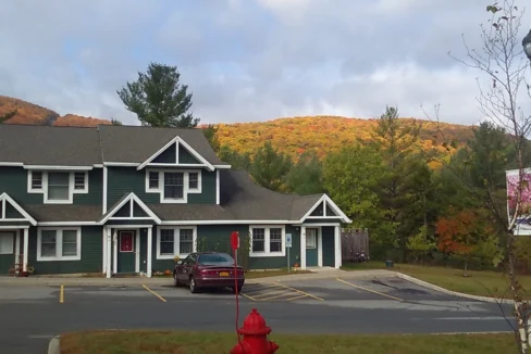 PeacefulValley-Exterior01