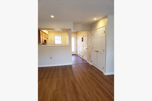 PeacefulValley-LivingRoom01