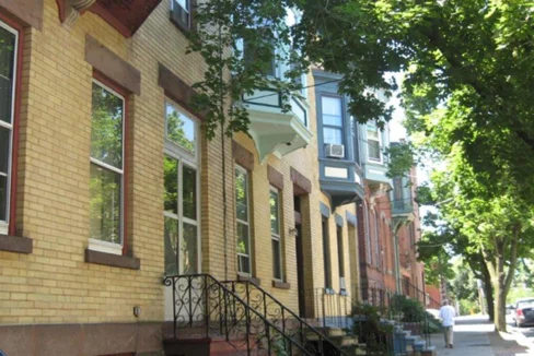 Robinson Square Exterior