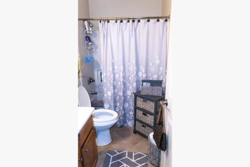 Springbrook-Bathroom01