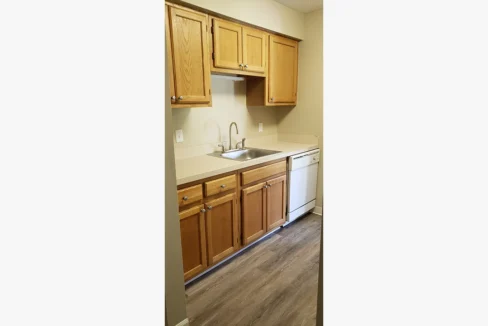 Springbrook-Kitchen05