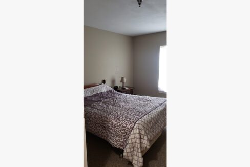 Wilcox-Web20023-Bedroom01