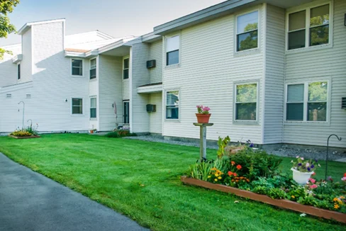 Woodsedge-Exterior10