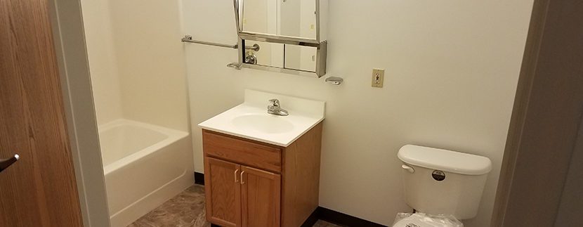 EdisonApartments_Bathroom01