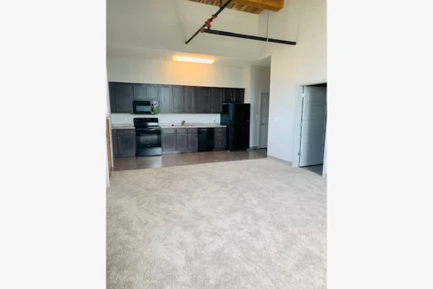 KnittingMill-Kitchen01