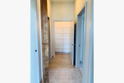 KnittingMill-Storage01