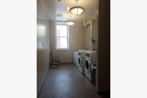 Kingsborough-Laundry02