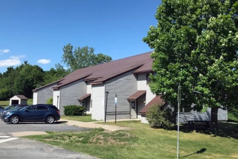 MountainVista-Exterior02