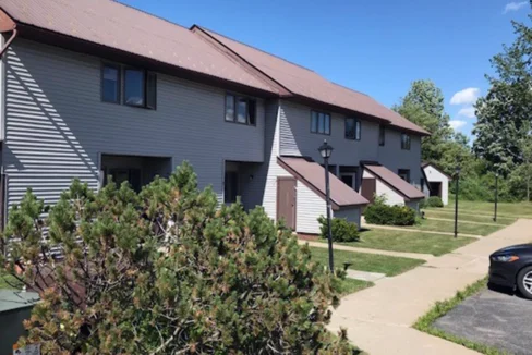 MountainVista-Exterior06