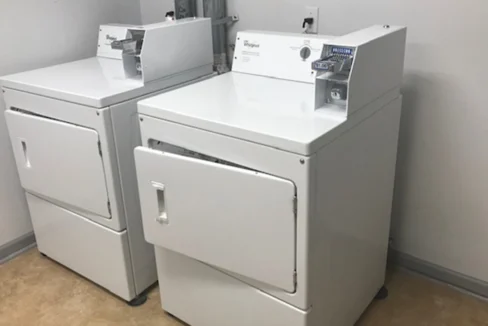 CranberryCourt-Laundry01