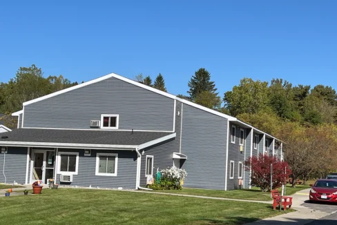CenterVillageCourt-Web-01